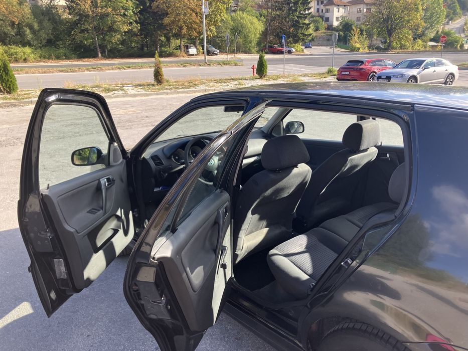 VW Polo, 2000 година