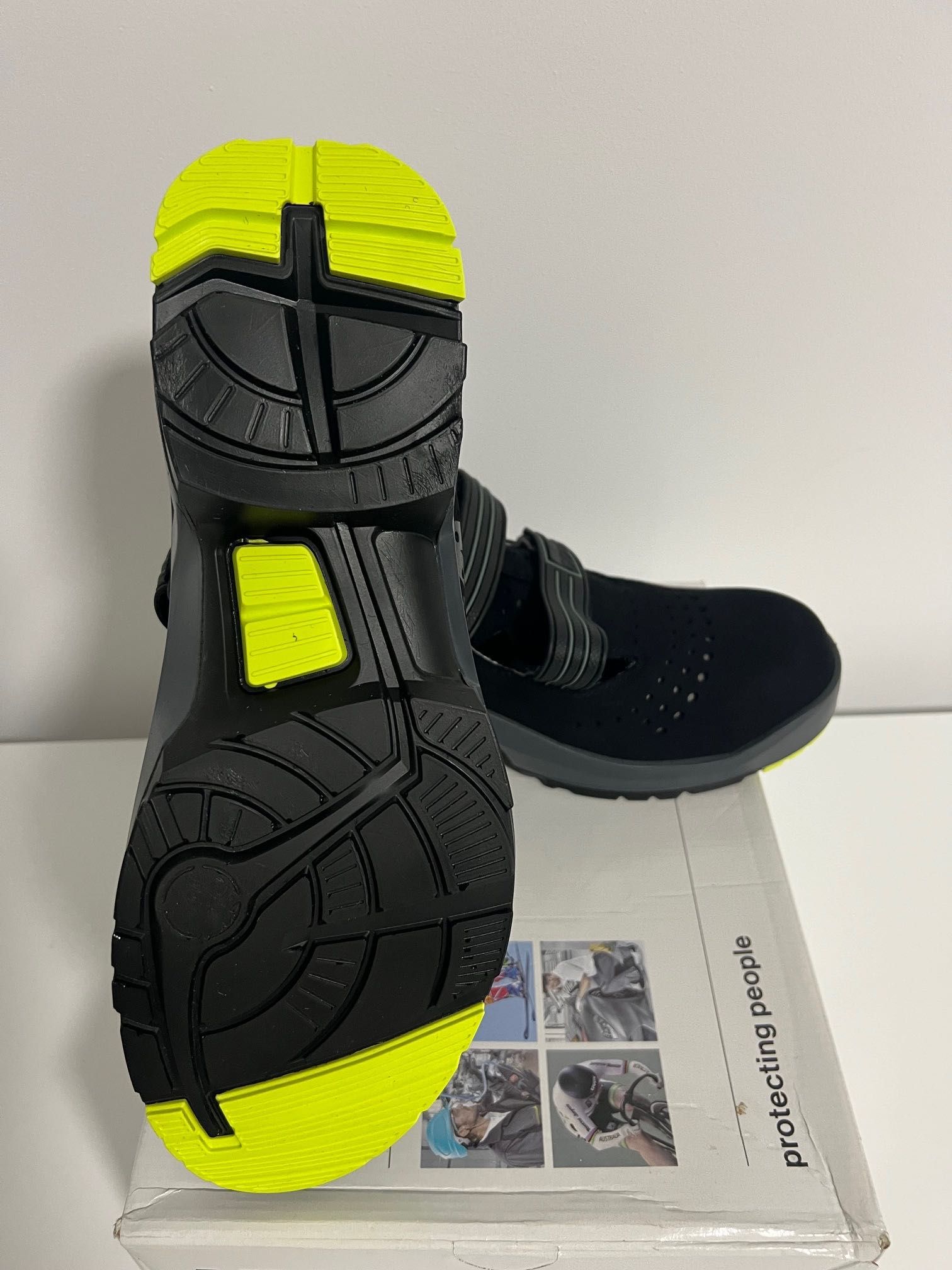 Sandale Uvex 85420 45