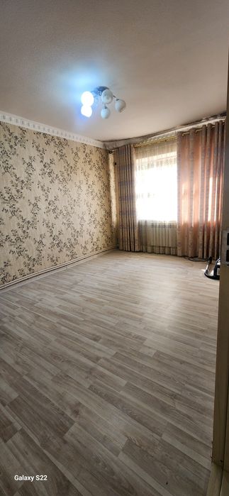 Срочно продается 3 ком.. квартира Ул. Гагарина.