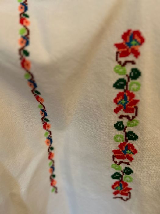 Ie tradițională, lucrată de meșter popular din Tg. Mureș, mărimea S\M