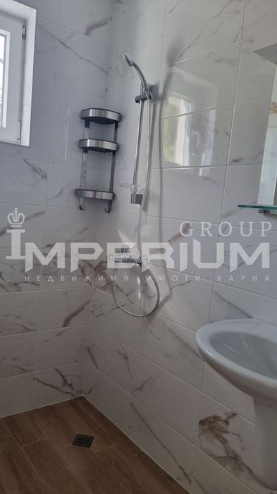 Дава се под наем Едностаен апартамент в Варна, Бриз - 30 кв.м за 255 € - Снимка #3