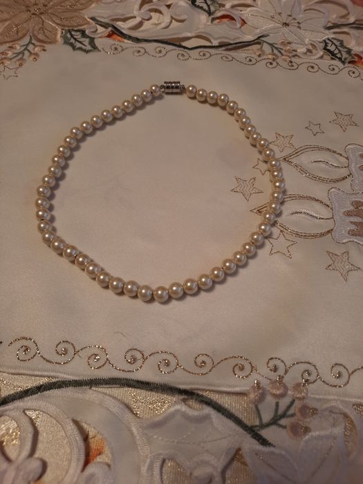 Colier magnetic nou medicinal