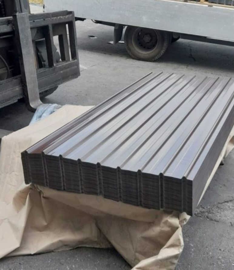 Tabla cutata colorata maro si zincata 0.4