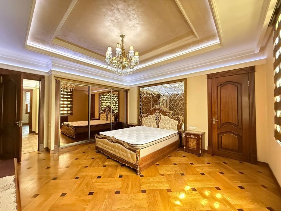 Срочно продается 4х ком квартира, ЖК Габус, ор-р: Чайкофф, 185м²