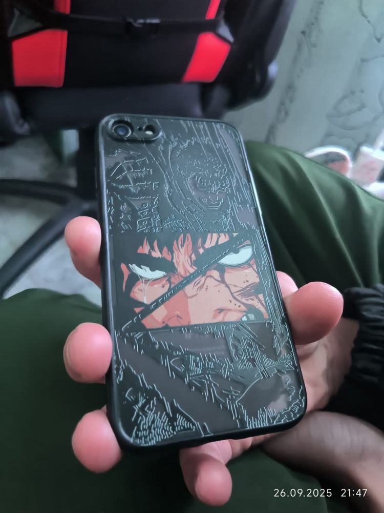 iPhone 8 в хорошем состоянии