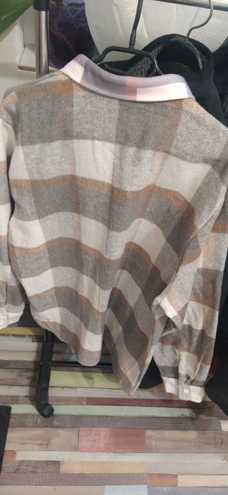 Връхна мъжка риза