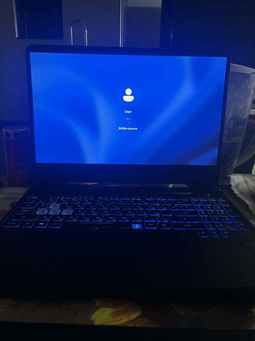 Геймарски лаптоп Asus