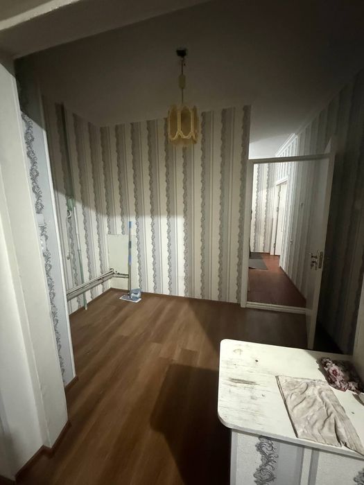 Срочно Продаётся Юнусобод 19-кв 2/2/5