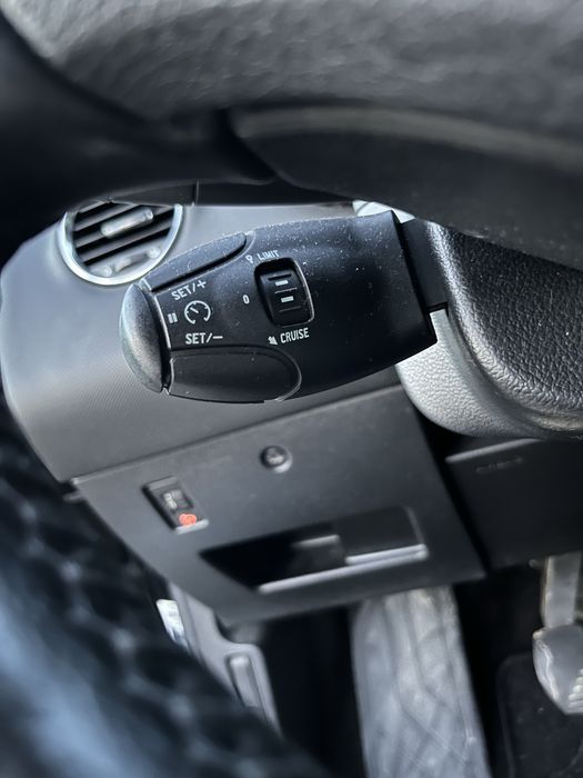 Peugeot 308 – An 2008 – Negru – Motor 1.6 – 169.000 km
