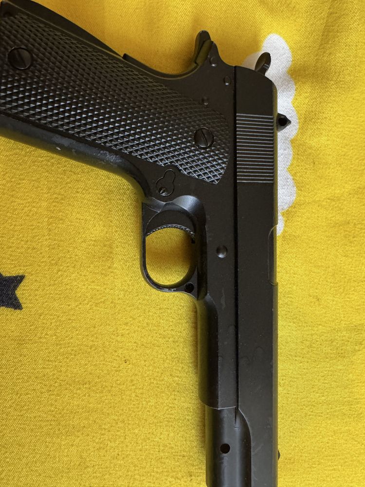 Vand sau schimb Pistol Airsoft Arc
