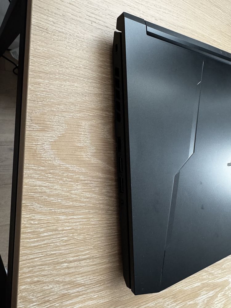 Acer Nitro 5 AN515-56