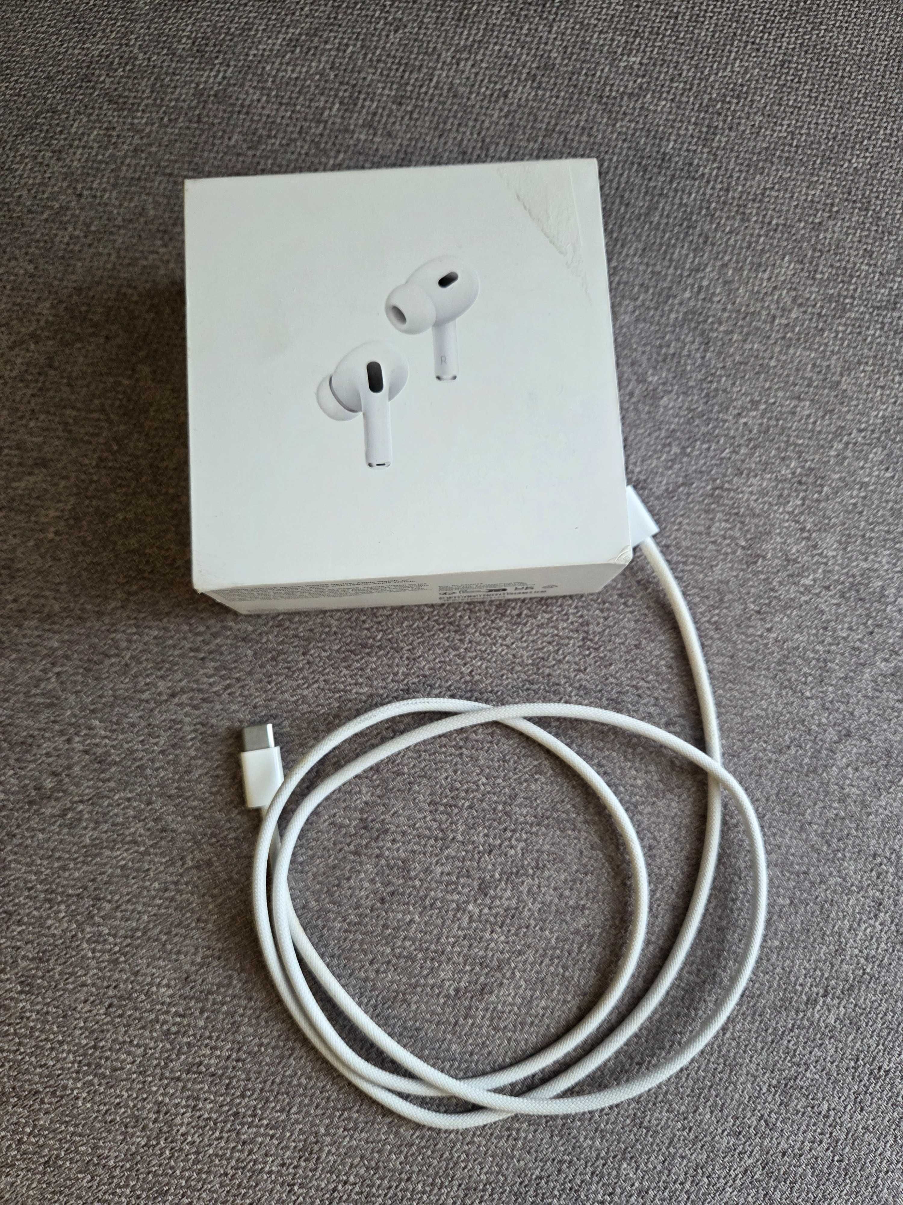 Apple AirPods (2nd Generation)