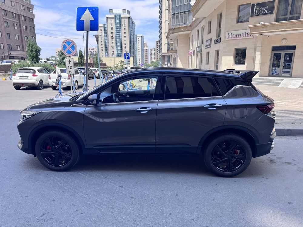 Geely Coolray 2023 года