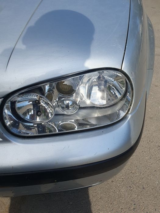 Polish faruri triple auto 100 lei ma deplasez cu masina mea