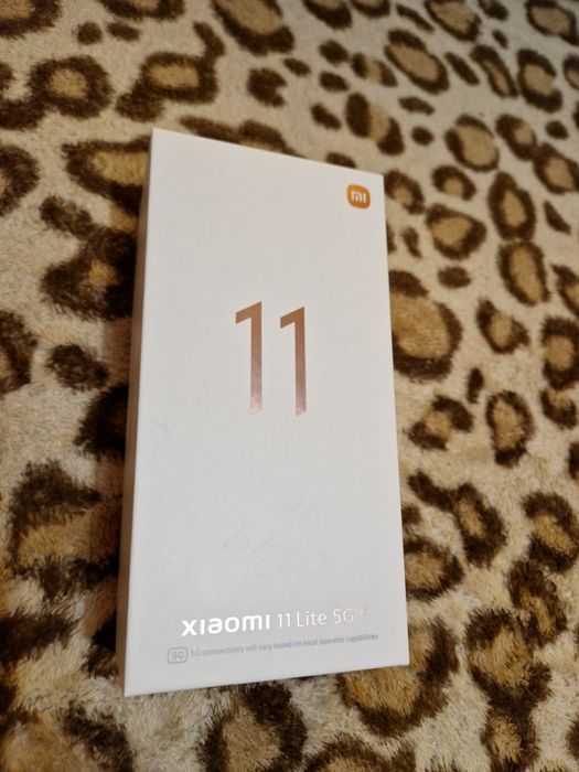 Xiaomi 11 Lite 5G NE Impecabil