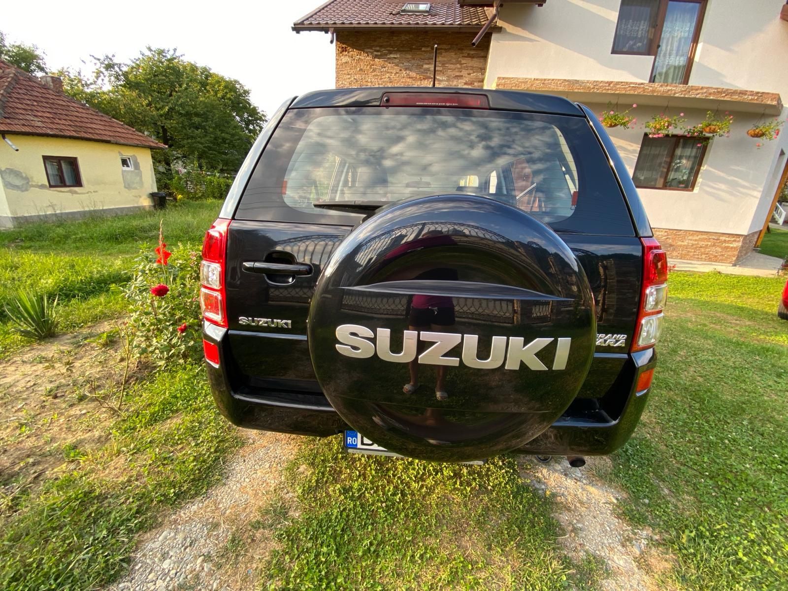 Vând Suzuki Grand Vitara