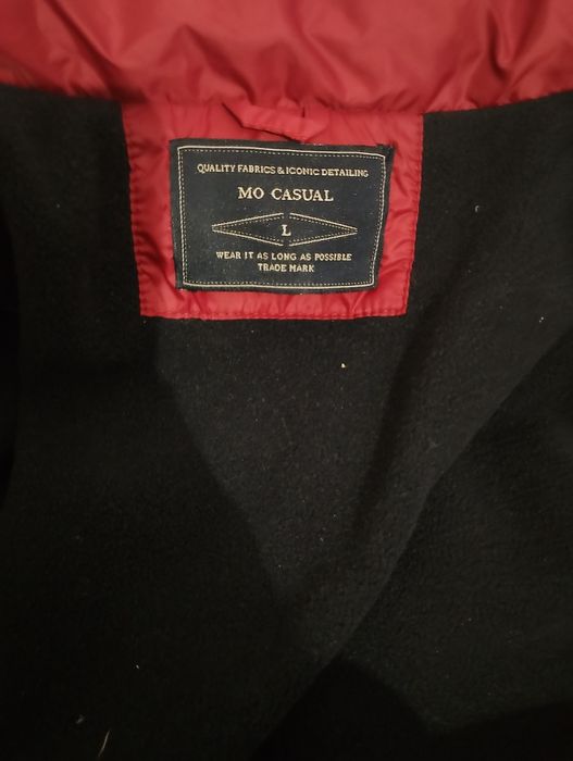 Vând geaca mărimea L se potrivește și la un xl