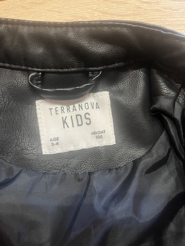 Детско кожено яке