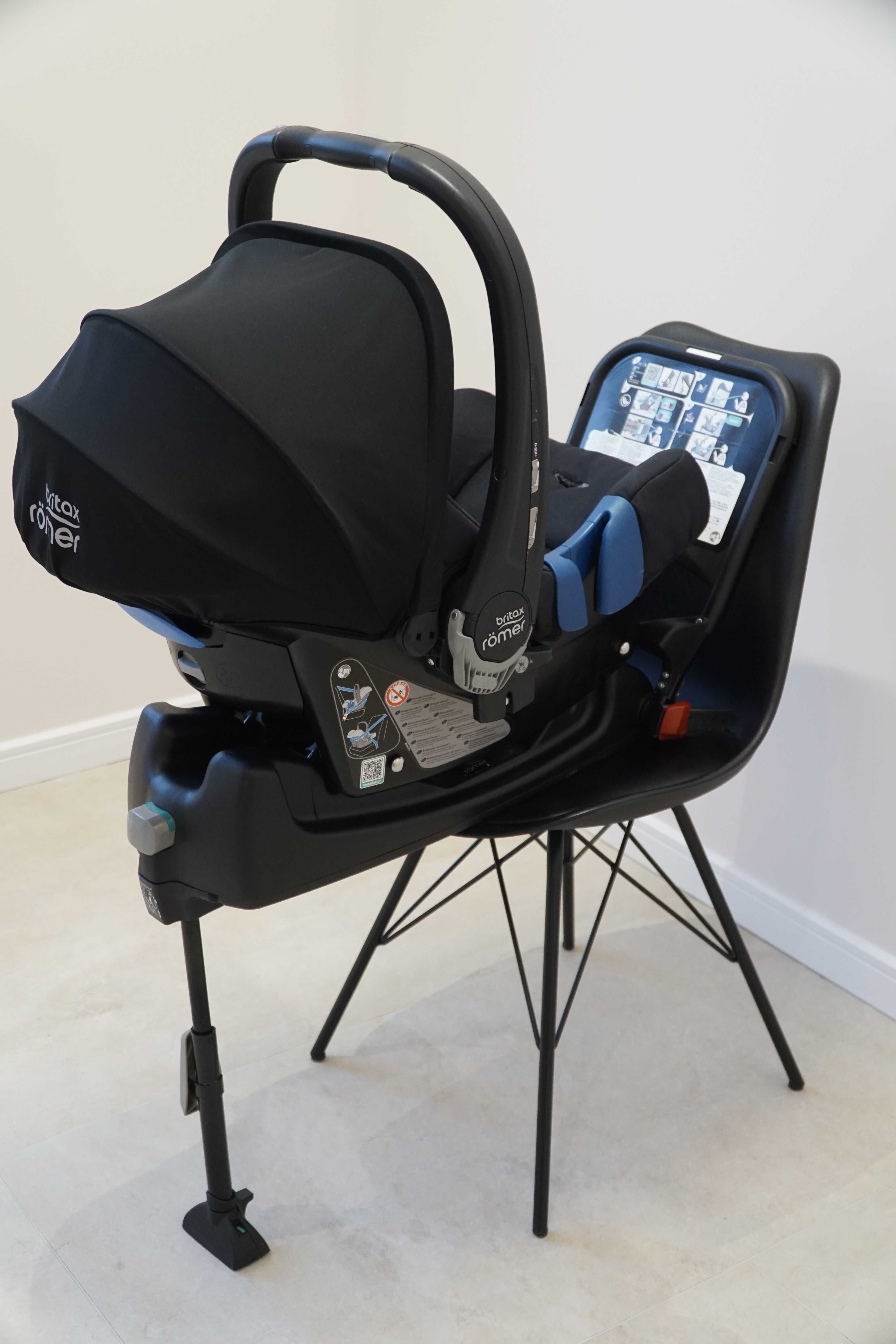 Столче за кола Britax Romer + IsoFix base
