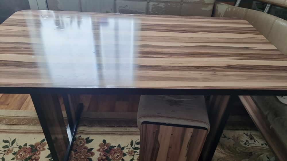 Продам кухонный уголок