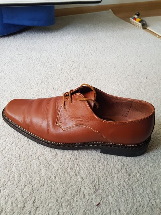 Pantofi bărbătești din piele