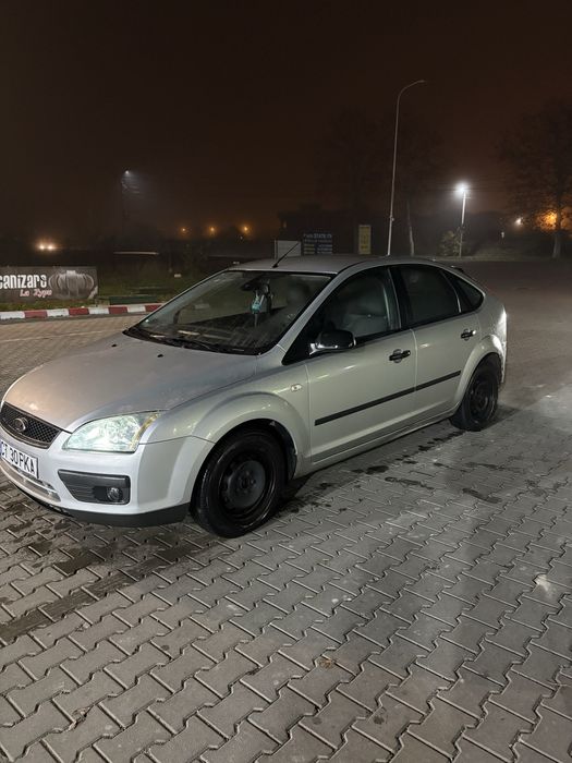 Ford Focus 2006 1.6 benzină