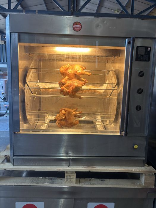 Rotisor pui profesional