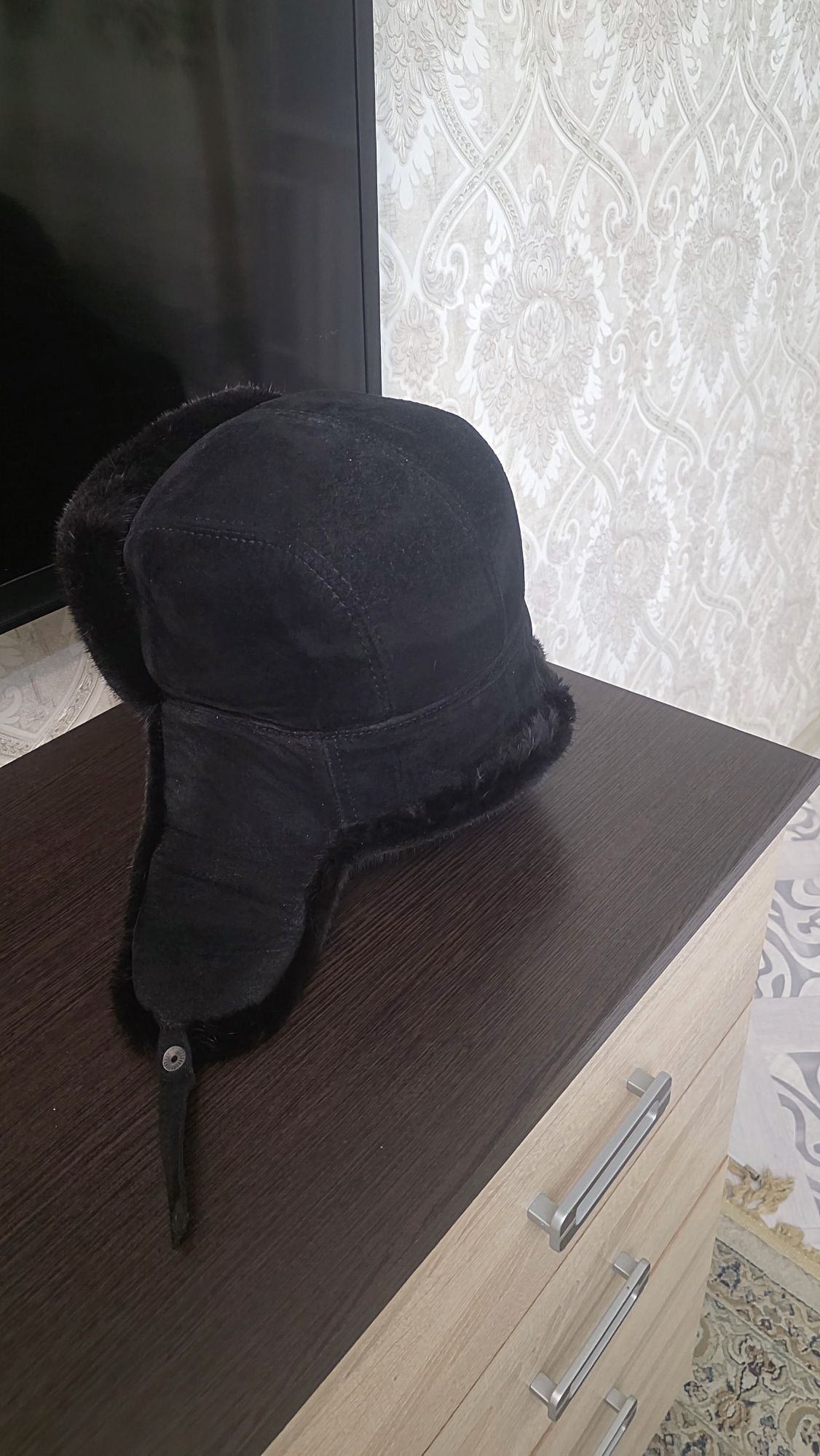 Продаю мужскую норковую шапку ушанку