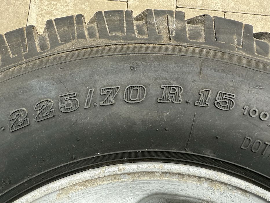 Roti Ford Ranger 225 70 R15 ALL TERRAIN CA NOI