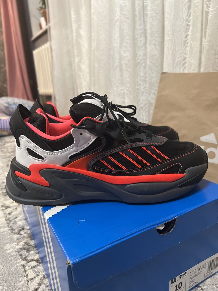 Продам Кроссовки Adidas Ozmorhp orange