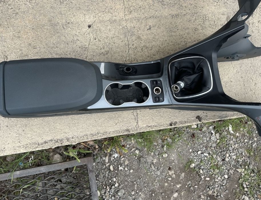 Подлакътник за Форд цмакс