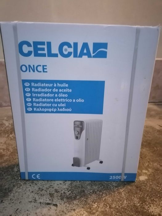 Calorifere electrice (radiatoare) Celcia si Hyundai 2500 W