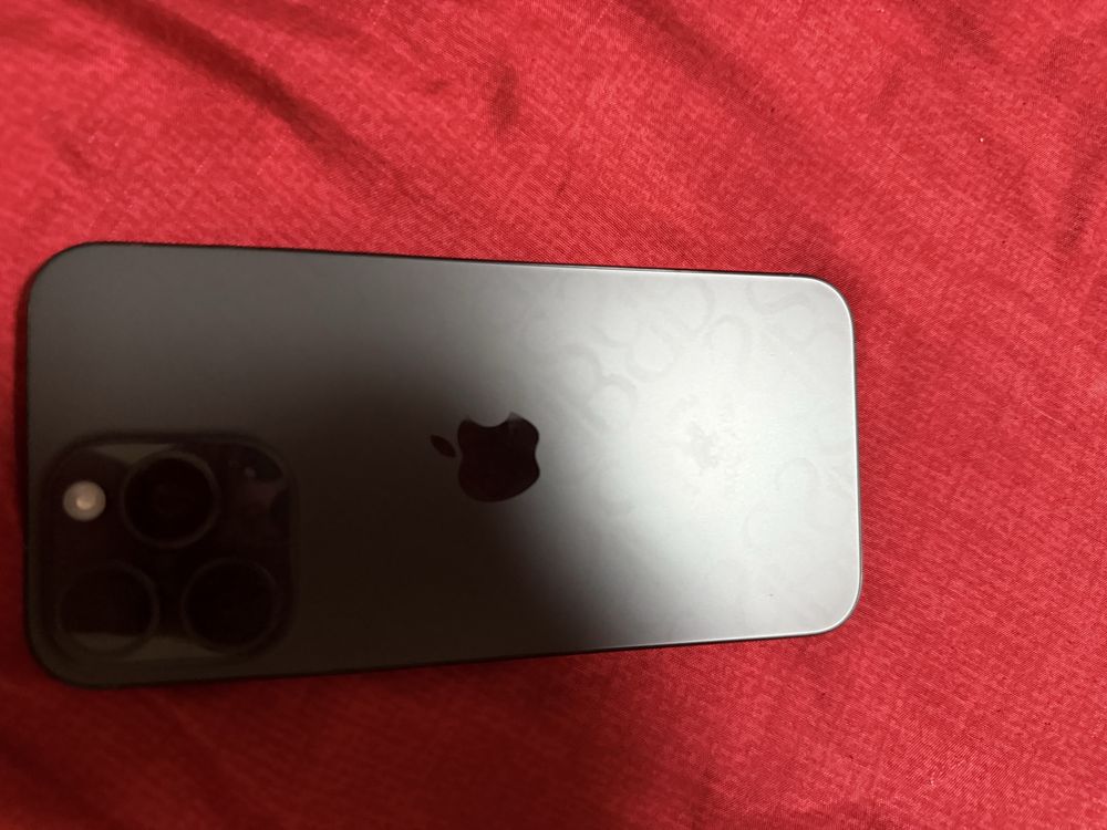 Iphone 15 Pro max sotiladi srochna