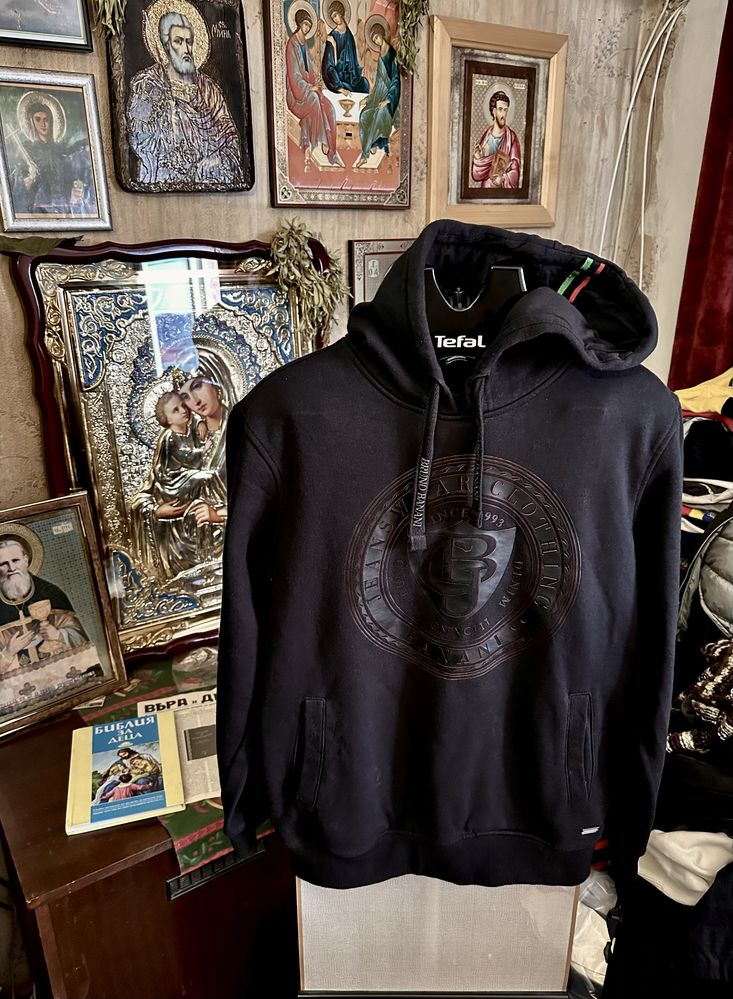 Boss,Valentino,Bruno Banani,Parajumpers,G-Star,Odlo,Nike,Patagonia