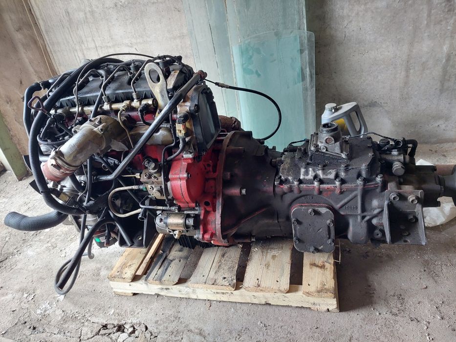 Cummins 2.8 + Мкпп Nissan Atlas