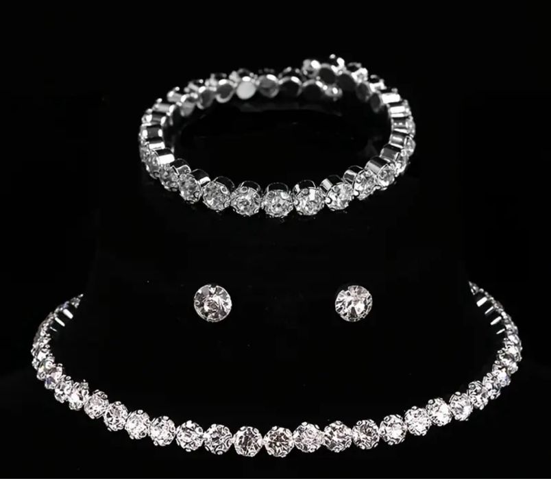 Комплекти бижута