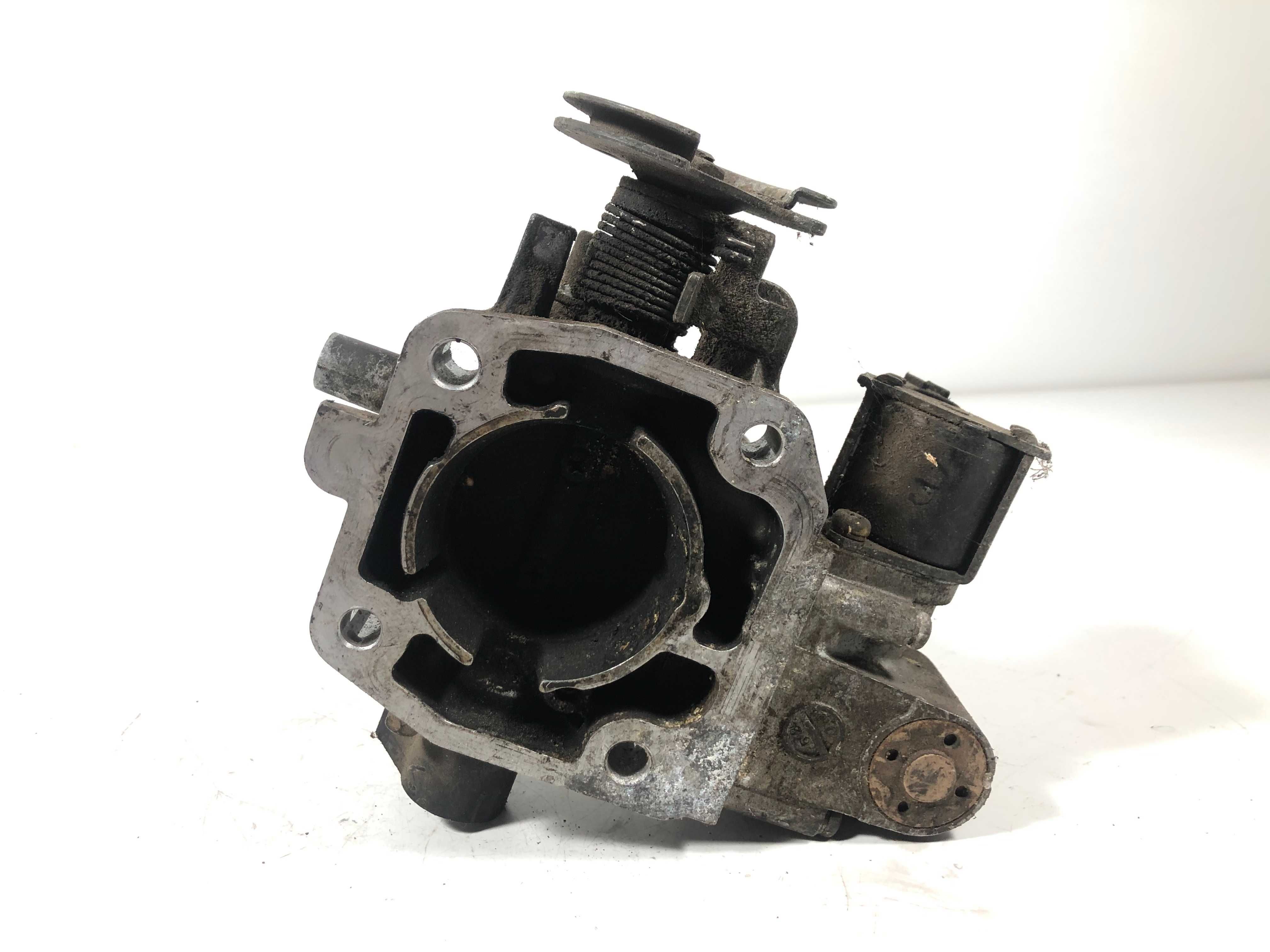 Дроселова Клапа Mazda 323 BA 1.5
