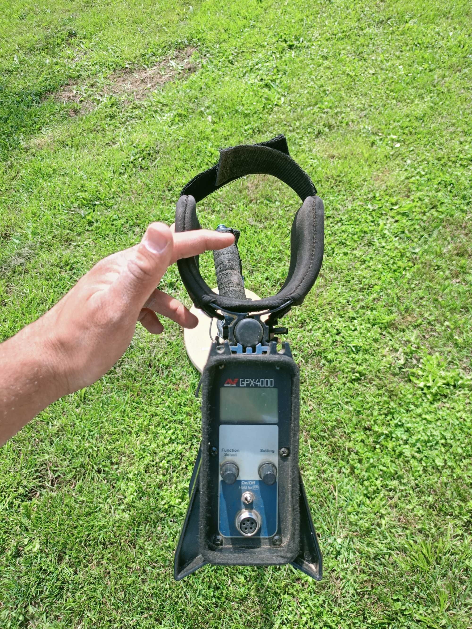 Металдетектор Minelab GPX 4000