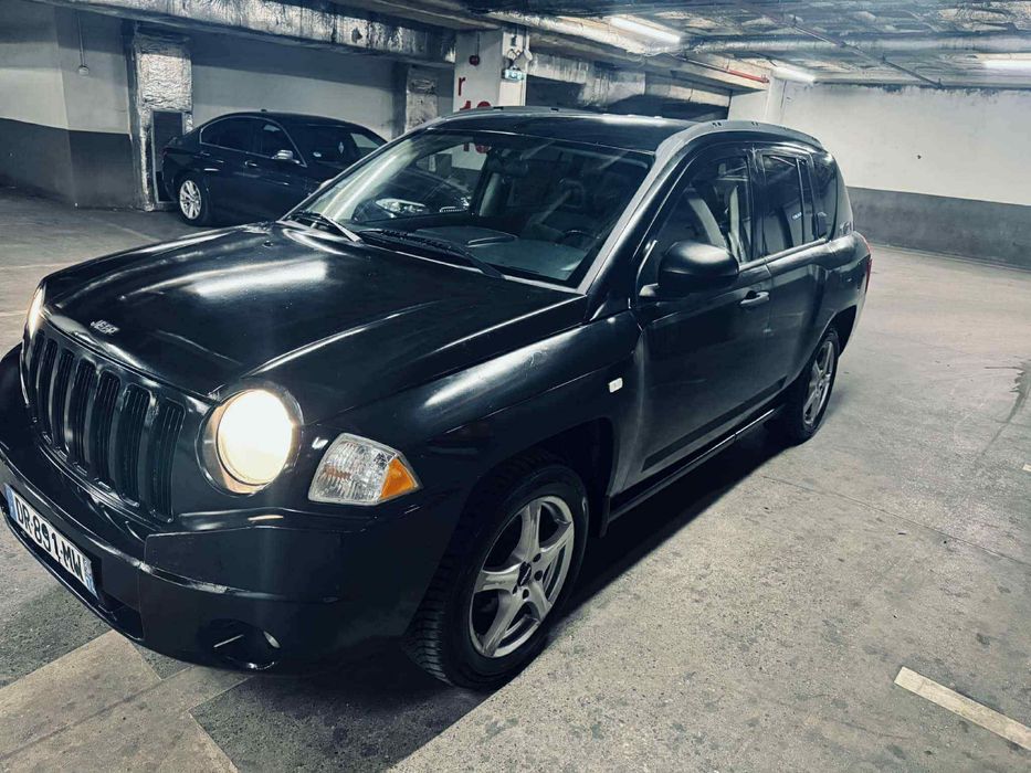 Vand/schimb jeep compass, pret 2999€ Negociabil