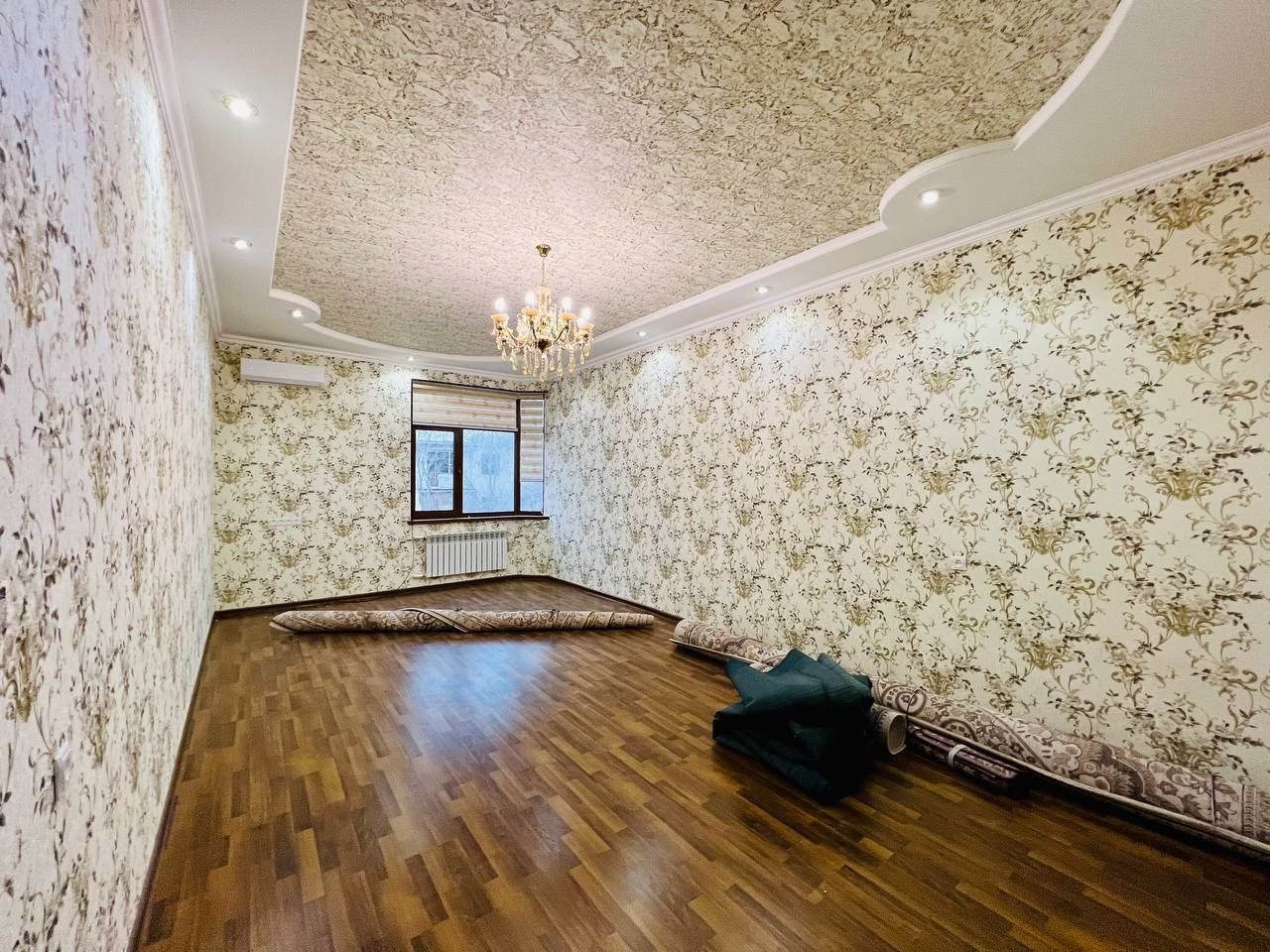 Продается 2-ух комнатная квартира 85м²