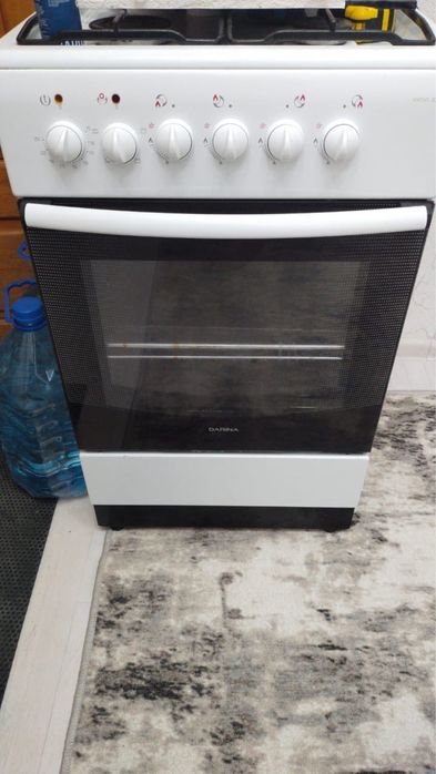 Срочно продам газ плиту. Состояние отличное.