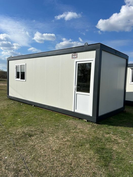 Vând containere modulare