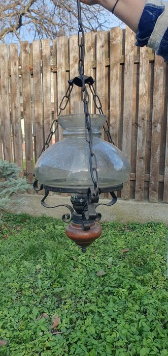 Lustra candelabru vintage, veche, rustica, fermier, lampa