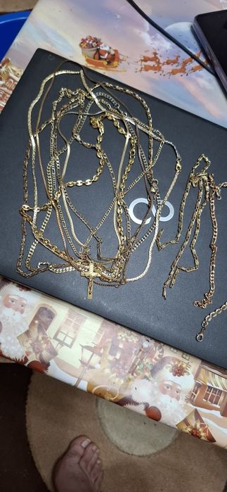 Vind sănțisoare aluminiu si argint