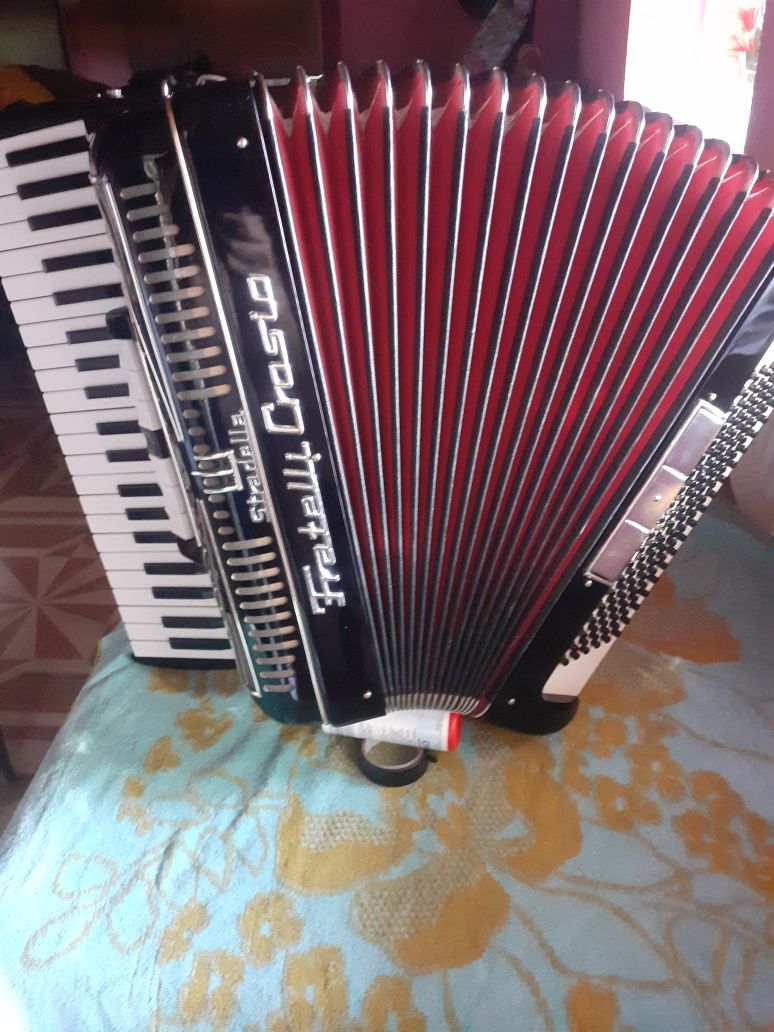 Acordeon italian fratelli Crosio Stradella