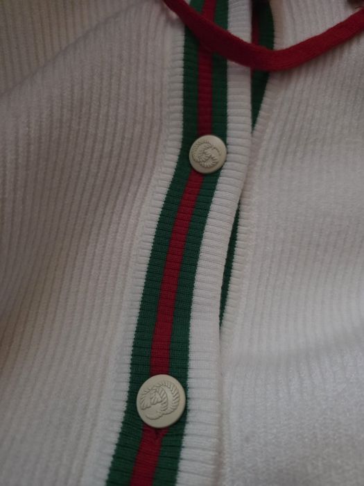 Уникален сет чисто нов G.u.c.c.i С размер