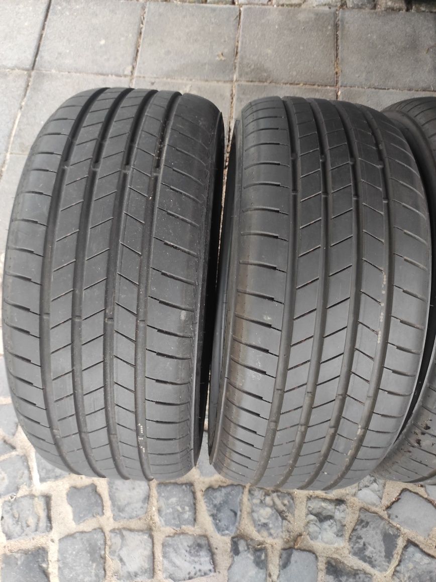 235/45/18 Bridgestone 4бр