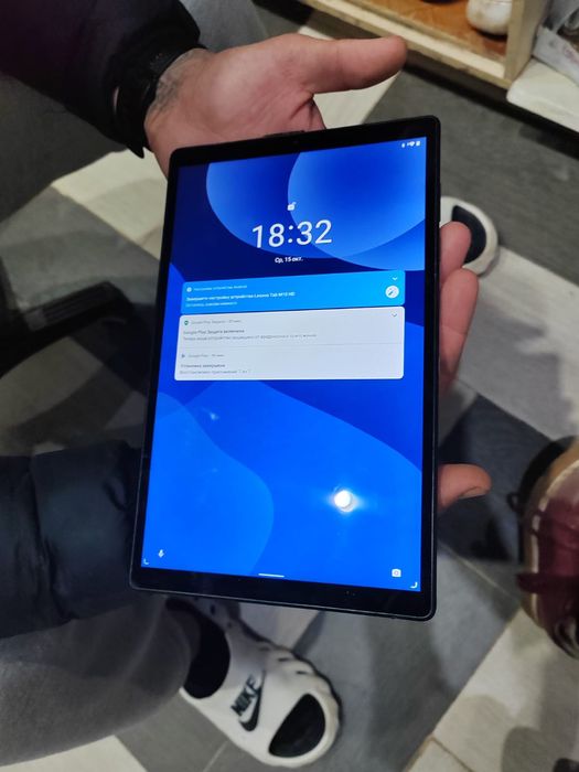 Lenovo tab m10 HD