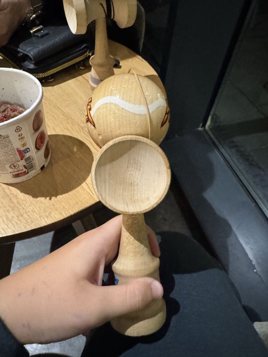 Kendama Krom Rolf Pro Model