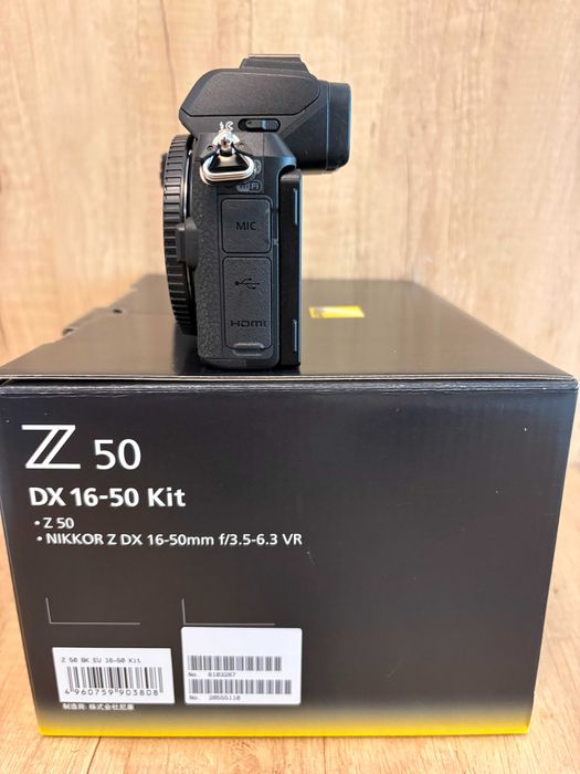 Продавам фотоапарат Nikon Z50 + два обектива + допълнителна батерия